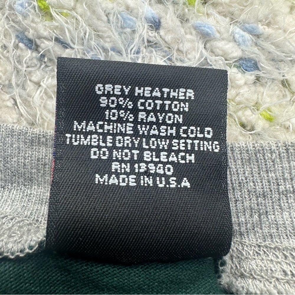 MacGregor Vintage 90s T-Shirt. Size: 2X. Dark Green and Gray. - Picture 7 of 8